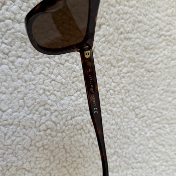 Stella McCartney 
SC 40030I-Y 52E sunglasses - Picture 3 of 6